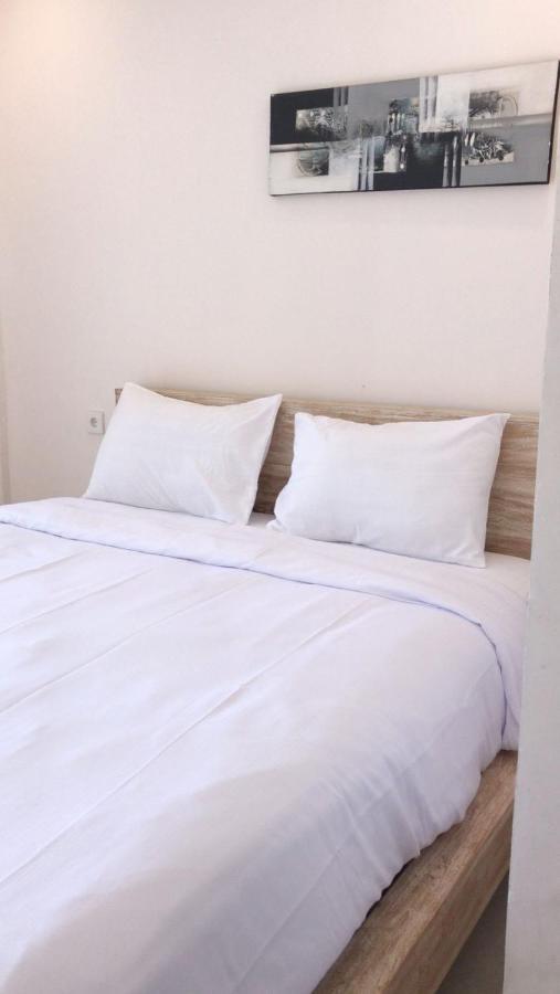 A-Manta Homestay Labuan Bajo Esterno foto