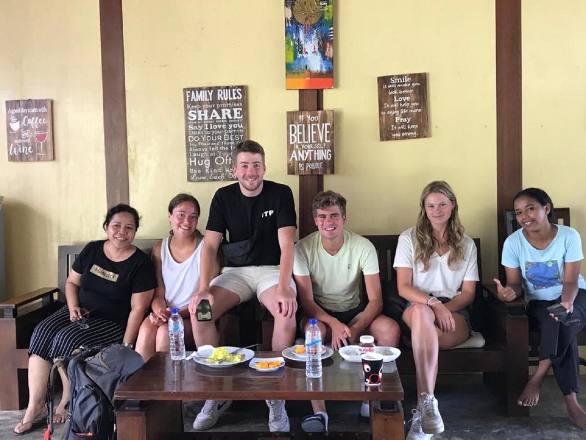 A-Manta Homestay Labuan Bajo Esterno foto
